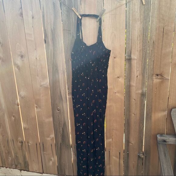 Madewell Smocked Crop Jumpsuit in Flower Toss - Picture 10 of 15